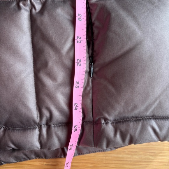 Y2K puffer jacket with faux fur hood - Picture 6 of 10